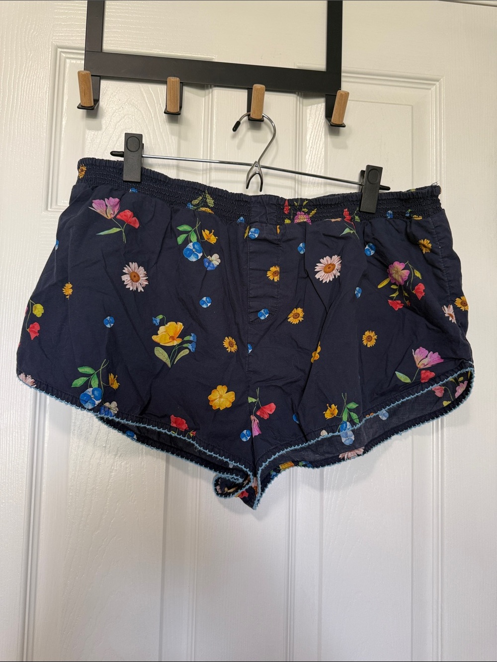Anthropologie Women’s Dolphin Boxer Shorts Sz XL navy floral